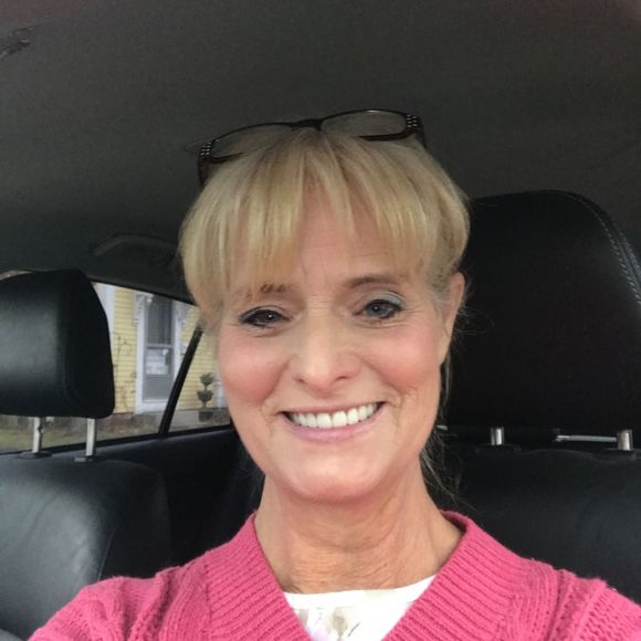 Meet your Posher, Paula - Picture 1 of 1